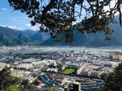 -比日神山