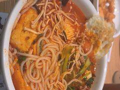 -蒙自源米线大王(东站店)