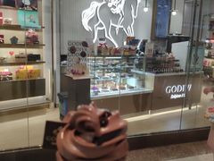 双拼冰淇淋-GODIVA(万象城店)