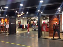 店内环境-华联商厦(火车站店)