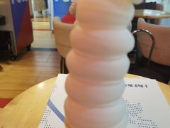 -红宝石·鲜奶小方·海派西点房(南丹店)