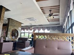 -两岸咖啡(东川路店)