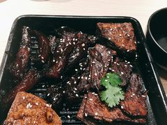 -吃饭皇帝大土家民族菜(正大广场店)