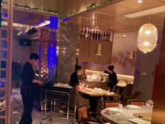 大堂-额尔敦牛厨师铜板烧