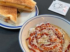 混酱斋肠粉-左记港食(融科天城店)