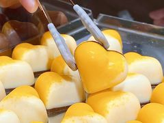 -Laderach 莱德拉(上海环贸iapm店)