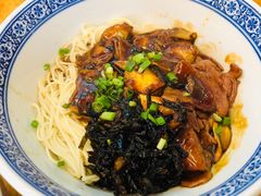 -沪西老弄堂面馆(定西路店)