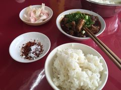 -谢老五跷脚牛肉·非遗传承店