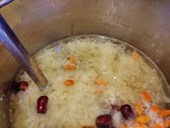 银耳莲子红枣汤-海泉大酒店自助餐