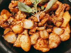 -钳真多钓虾馆·小龙虾海鲜烧烤(九六广场店)