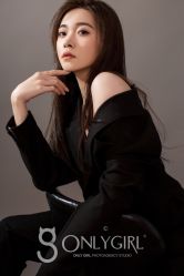 -onlygirl摄影美学馆高端定制(江滩店)