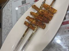 -汗腾格里·风味餐厅(新疆驻京办店)