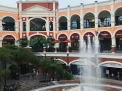 -佛罗伦萨小镇广佛名品奥特莱斯(疏港路店)