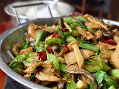 干锅山菌-苗湘食府(十年店)