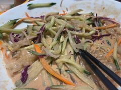 -关东小磨东北菜(上海长风大悦城店)