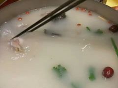 -龙记斑鱼火锅鲜切牛肉自助(红山路店)