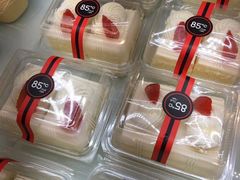 -85度C(生甜甜圈研究工坊·上海局门店)