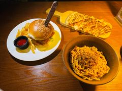 -BIGHOUSE·大房子电影主题融合餐厅(盐河巷店)