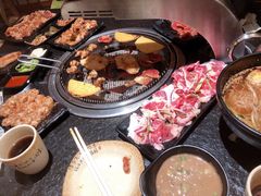 -金氏韩国城盛金烤肉(东明店)