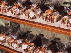 -Laderach 莱德拉(上海环贸iapm店)