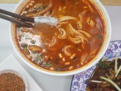 -青年路烩面馆(绿地世纪城店)