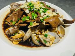 -佬太公海鸭·海鲜大排档(上海总店)