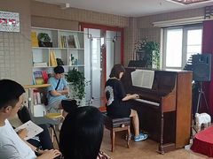 -皇家茱莉亚艺术明星训练基地