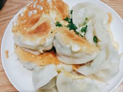-三好食堂(煎饺·馄饨·肉饼米线·盛世广场店)