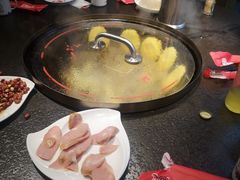 -缘福乡村铁锅炖民宿(八达岭店)