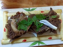 特色牛骨头-苏莱特色牛骨滩羊手抓馆(长城东街总店)
