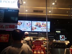 -肯德基(凯德国贸店)