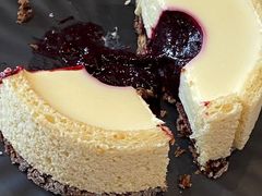 -潮一不贰·法式甜品·生日蛋糕·西式简餐(外滩店)