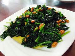 -溢心园香河肉饼总店