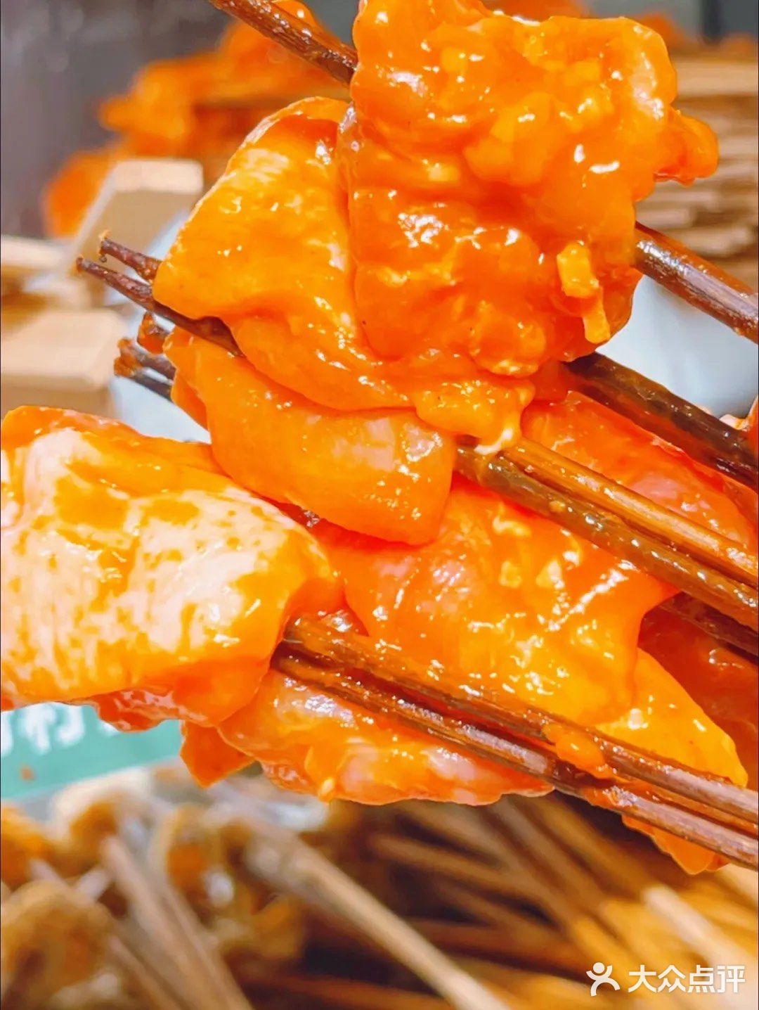 排排坐 一起享受吃串串的快乐