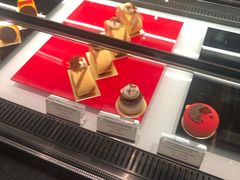 -Salon de The de Joel Robuchon(外滩18号店)