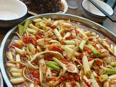 -邱金小炒·30 年盐帮江湖菜(自贡店)