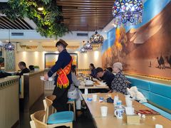 -尕盼舍连锁餐饮大盘鸡拌面王(中和美食街店)