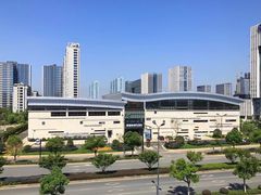 -莱茵体育生活馆