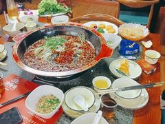 -渔香岛美蛙鱼头火锅(威清路店)