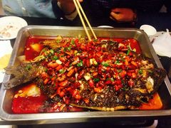 香辣清江鱼-鸣记脆皮烤鱼(岐山路店)