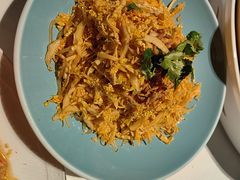 -八府香鸭·啫啫煲(华山路店)