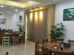 大堂-15年老字号鑫鑫猪肚鸡·椰子鸡海南火锅(兴隆华侨农场店)