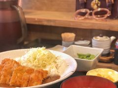 咖喱鸡排饭-鳥良商店