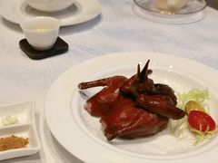-景月阁空中食府(希尔顿酒店)