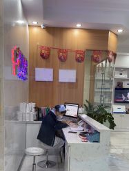 -靓芙泉专研痘痘肌