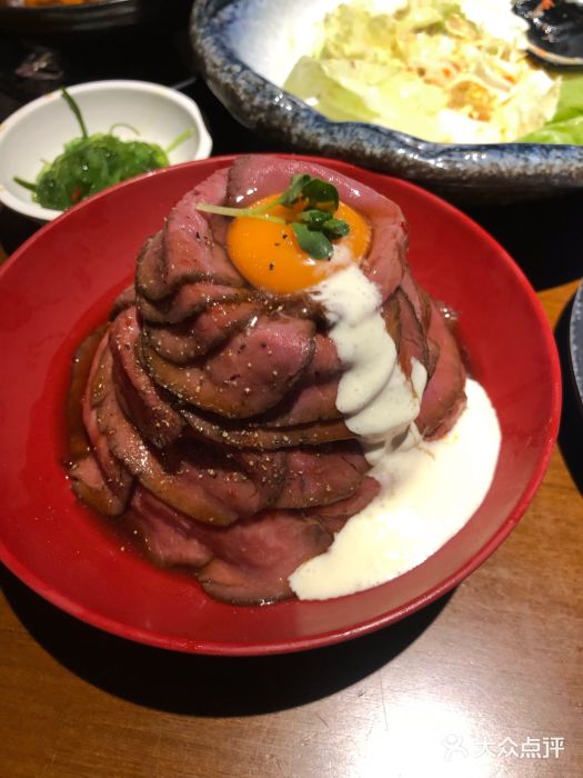 魔丼屋(日月光店)魔王慢烧牛肉丼图片