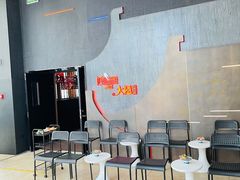 等位区-大隐·成都火锅Bistro(合生麒麟新天地店)