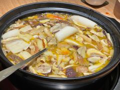 -一朵菌·野生菌探索家火锅(南亚店)