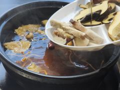 -野菌皇海景野生菌火锅(滨海大道店)