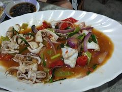 -四川小胡子海鲜(丁村万人海鲜广场店)